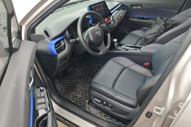 Used Toyota C-HR 2020 2.0L Leading Edition Driver Seat