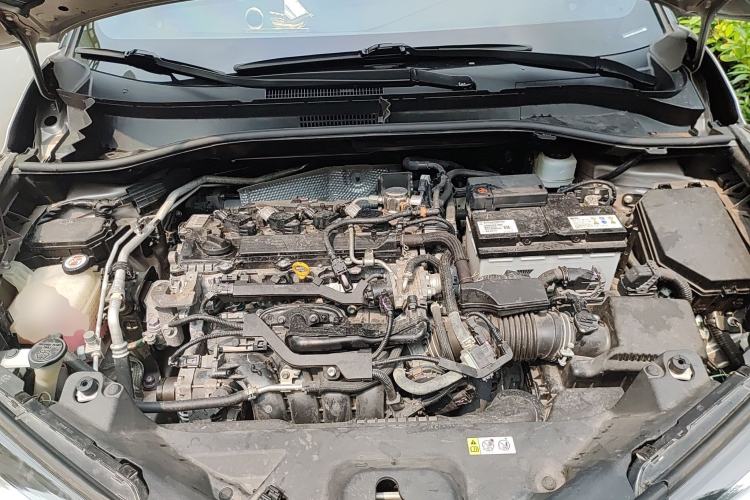 Used Toyota C-HR 2020 2.0L Elite Edition Engine Bay