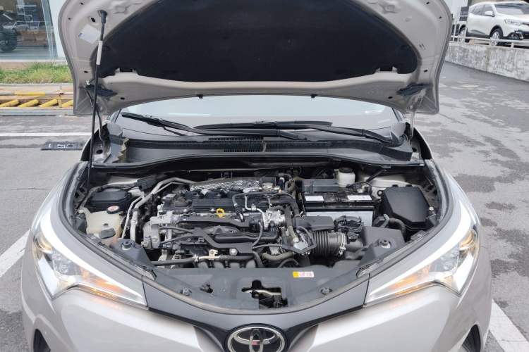 Used Toyota C-HR 2020 2.0L Leading Edition Engine Bay