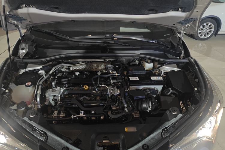 Used Toyota C-HR 2020 2.0L Leading Edition Engine Bay