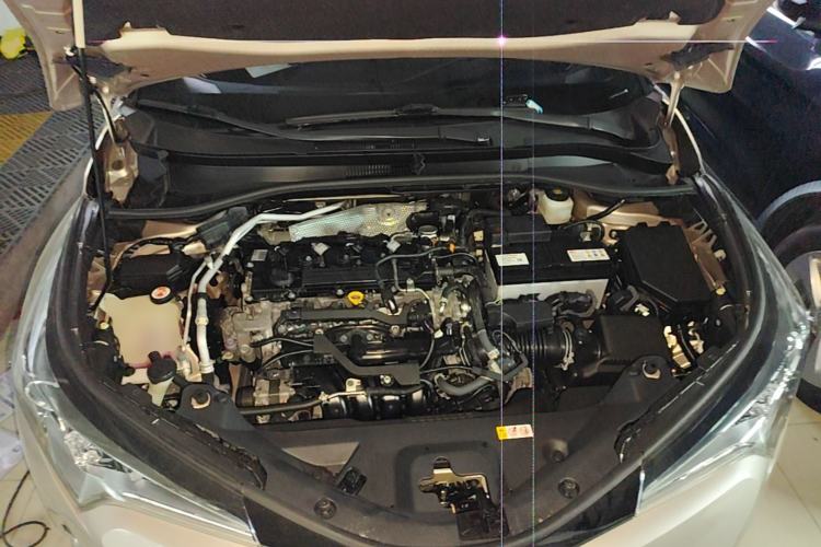 Used Toyota C-HR 2020 2.0L Elite Edition Engine Bay