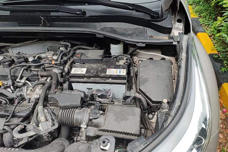 Used Toyota C-HR 2020 2.0L Elite Edition Engine Bay Left