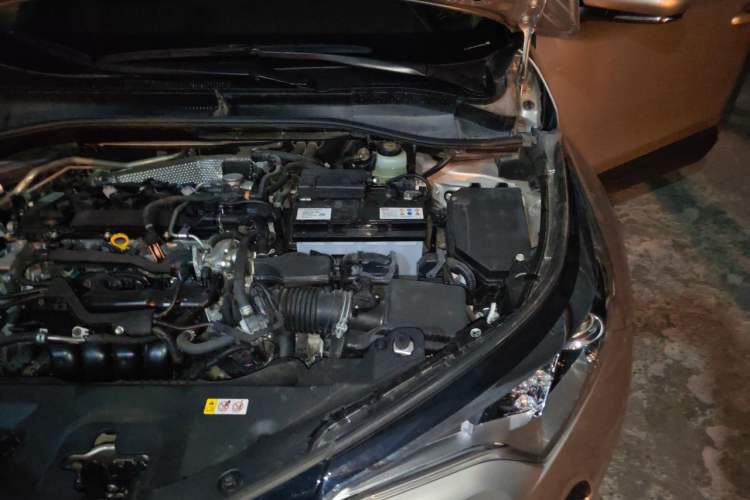 Used Toyota C-HR 2020 2.0L Comfort Edition Engine Bay Left