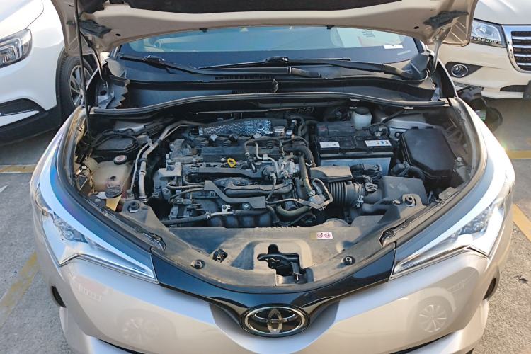 Used Toyota C-HR 2020 2.0L Leading Edition Engine Bay