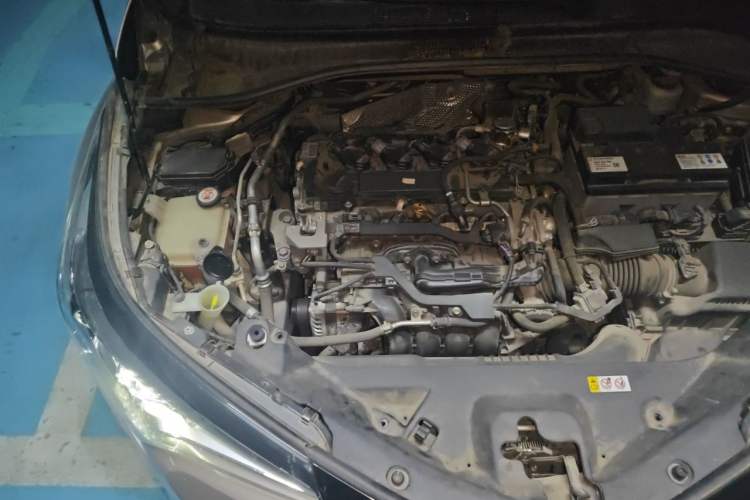 Used Toyota C-HR 2020 2.0L Comfort Edition Engine Bay Right