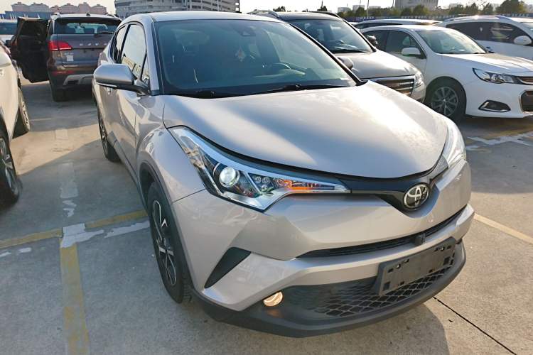 Used Toyota C-HR 2020 2.0L Leading Edition Exterior 1