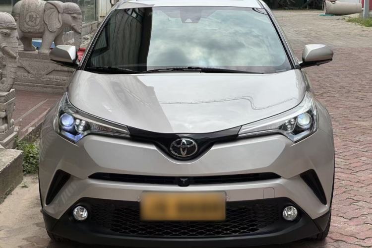 Used Toyota C-HR 2020 2.0L Leading Edition Exterior 2