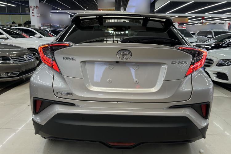 Used Toyota C-HR 2020 2.0L Luxury Edition Exterior 3