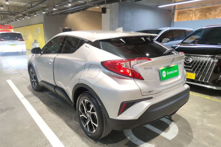 Used Toyota C-HR 2020 2.0L Leading Edition Exterior 3