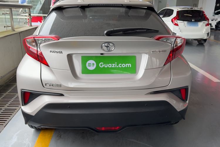 Used Toyota C-HR 2020 2.0L Leading Edition Exterior 4