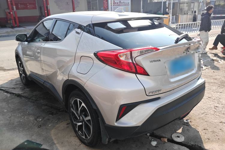 Used Toyota C-HR 2020 2.0L Leading Edition Exterior 5