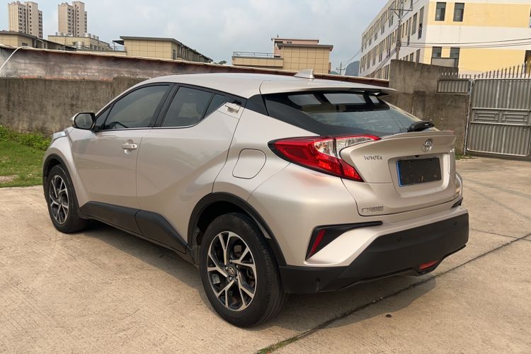 Used Toyota C-HR 2020 2.0L Leading Edition Exterior 6