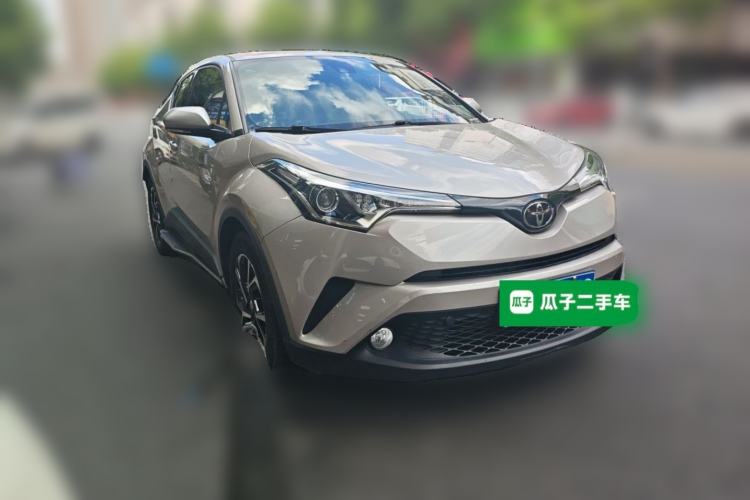 Used Toyota C-HR 2020 2.0L Leading Edition Front Right 45 Deg