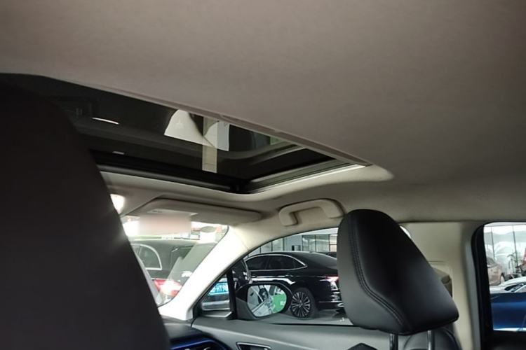 Used Toyota C-HR 2020 2.0L Leading Edition Headliner
