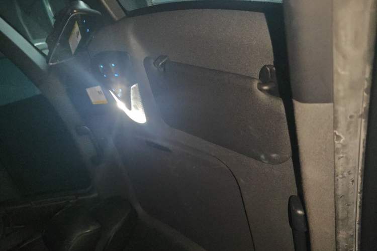 Used Toyota C-HR 2020 2.0L Comfort Edition Headliner