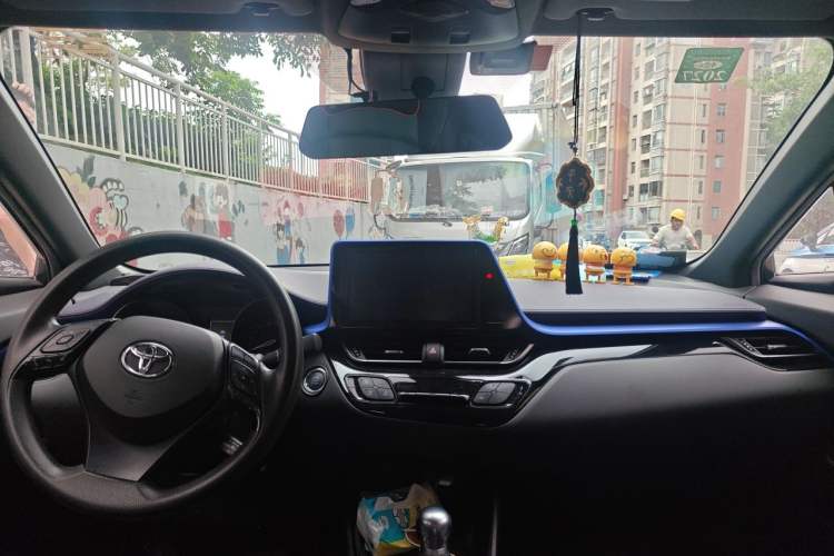 Used Toyota C-HR 2020 2.0L Leading Edition Headliner