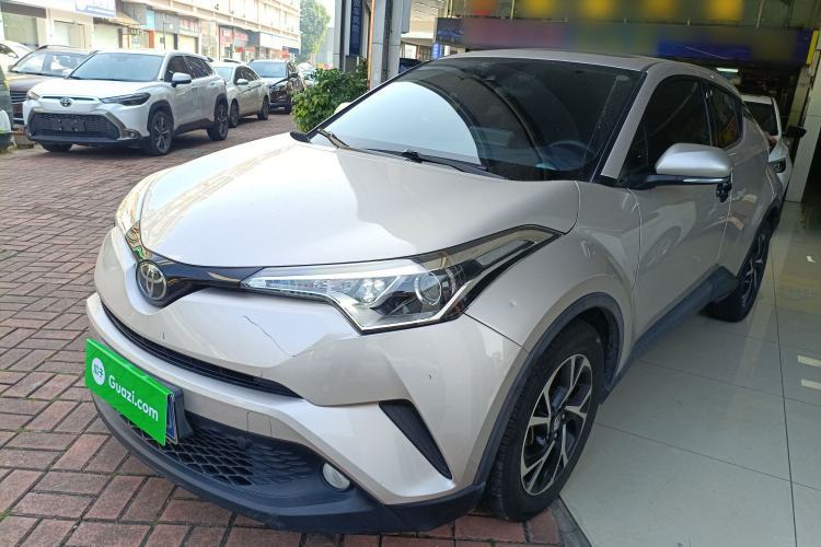 Used Toyota C-HR 2020 2.0L Leading Edition Guazi used car, China used car export, Used car for sale, Used cars, Cheapest cars for sale