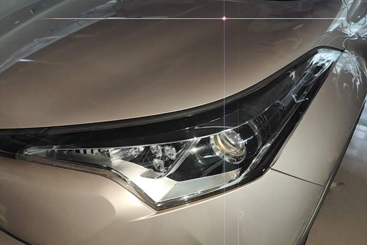Used Toyota C-HR 2020 2.0L Elite Edition Left Front Headlight