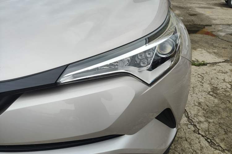 Used Toyota C-HR 2020 2.0L Leading Edition Left Front Headlight