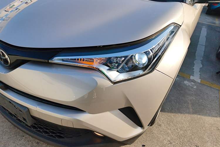 Used Toyota C-HR 2020 2.0L Leading Edition Left Front Headlight