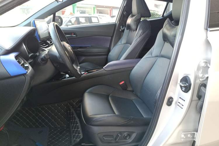 Used Toyota C-HR 2020 2.0L Leading Edition Left Front Seat