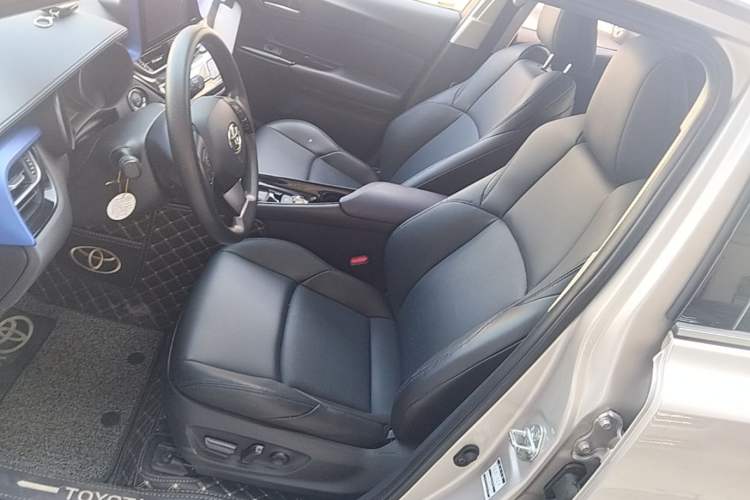 Used Toyota C-HR 2020 2.0L Leading Edition Left Front Seat