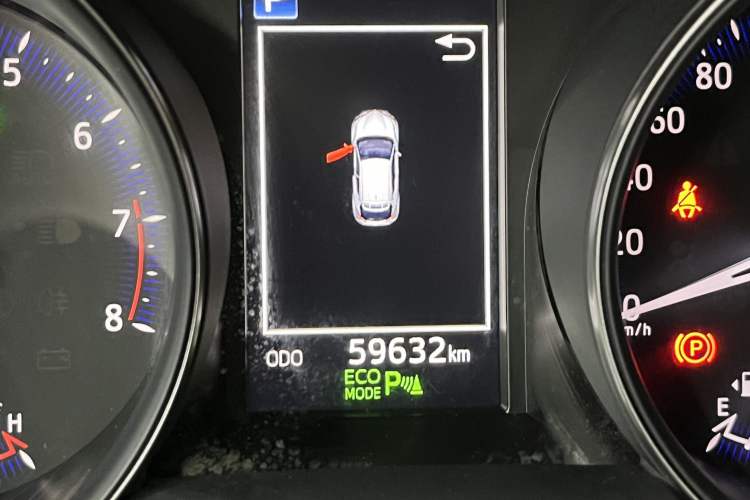 Used Toyota C-HR 2020 2.0L Luxury Edition Odometer Close Up