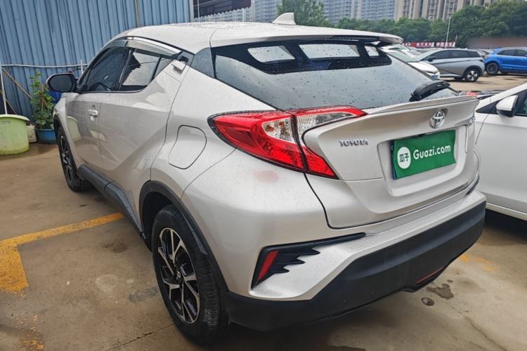 Used Toyota C-HR 2020 2.0L Leading Edition Rear Left 45 Deg