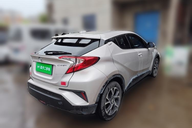 Used Toyota C-HR 2020 2.0L Leading Edition Rear Right 45 Deg