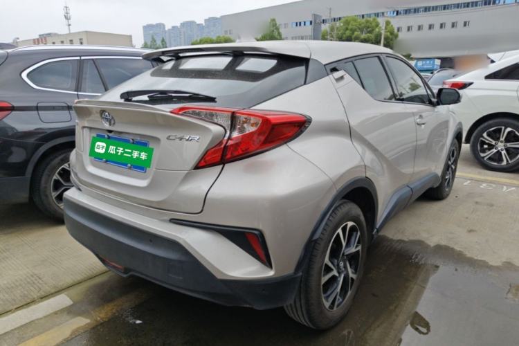 Used Toyota C-HR 2020 2.0L Leading Edition Rear Right 45 Deg