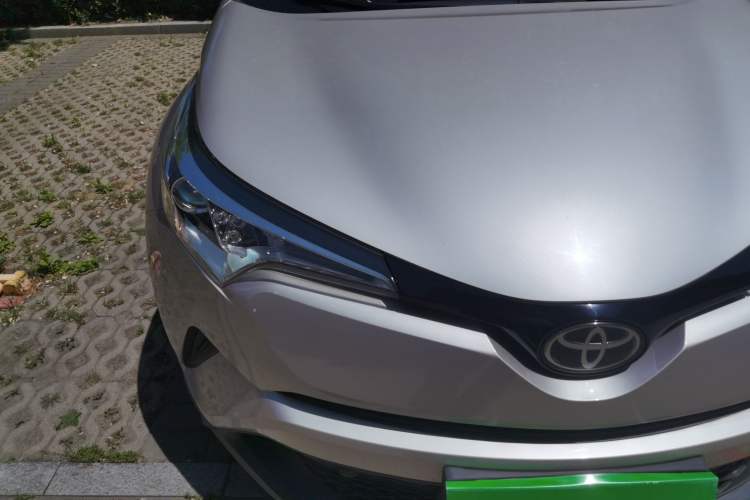 Used Toyota C-HR 2020 2.0L Leading Edition Right Front Headlight