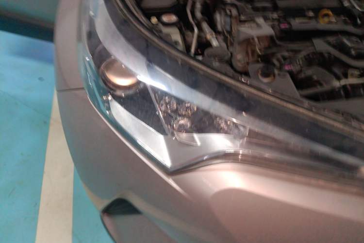 Used Toyota C-HR 2020 2.0L Leading Edition Right Front Headlight