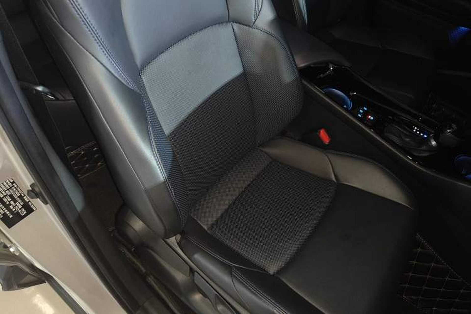 Used Toyota C-HR 2020 2.0L Leading Edition Right Front Seat