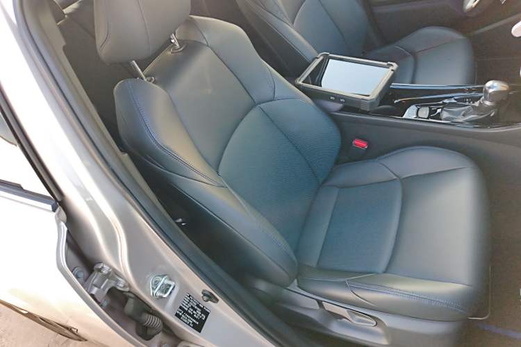 Used Toyota C-HR 2020 2.0L Leading Edition Right Front Seat