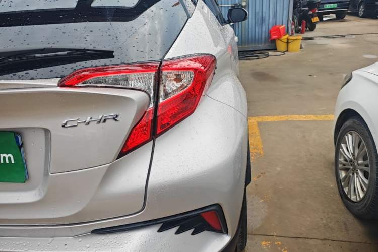 Used Toyota C-HR 2020 2.0L Leading Edition Right Rear Taillight