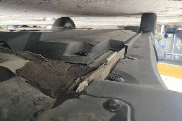 Used Toyota C-HR 2020 2.0L Leading Edition Right Side Sill