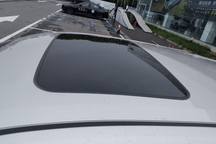Used Toyota C-HR 2020 2.0L Leading Edition Roof