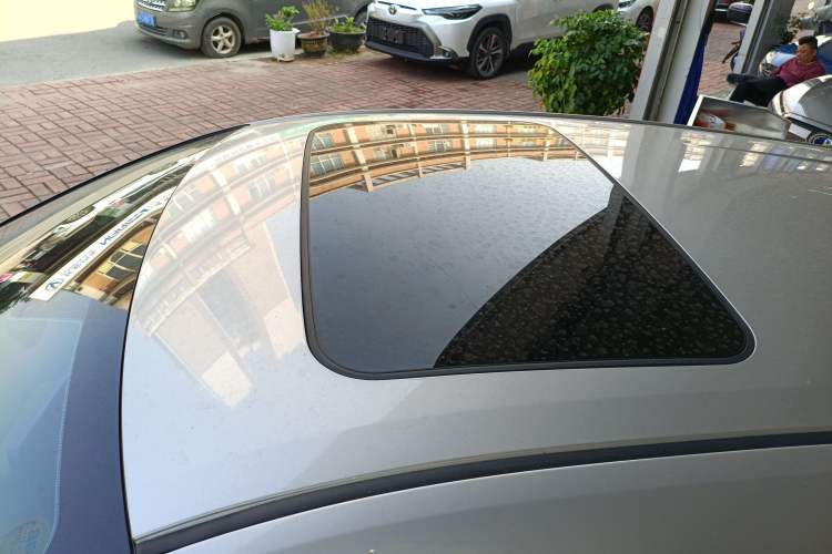 Used Toyota C-HR 2020 2.0L Leading Edition Roof