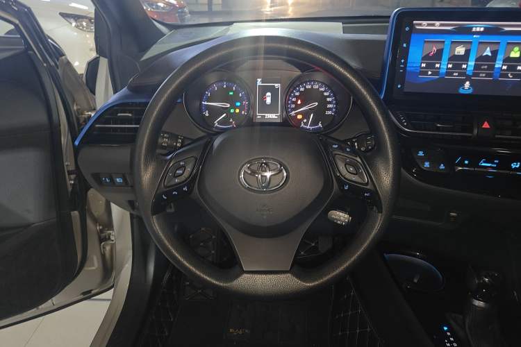 Used Toyota C-HR 2020 2.0L Leading Edition Steering Wheel