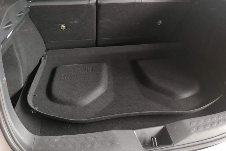 Used Toyota C-HR 2020 2.0L Leading Edition Trunk