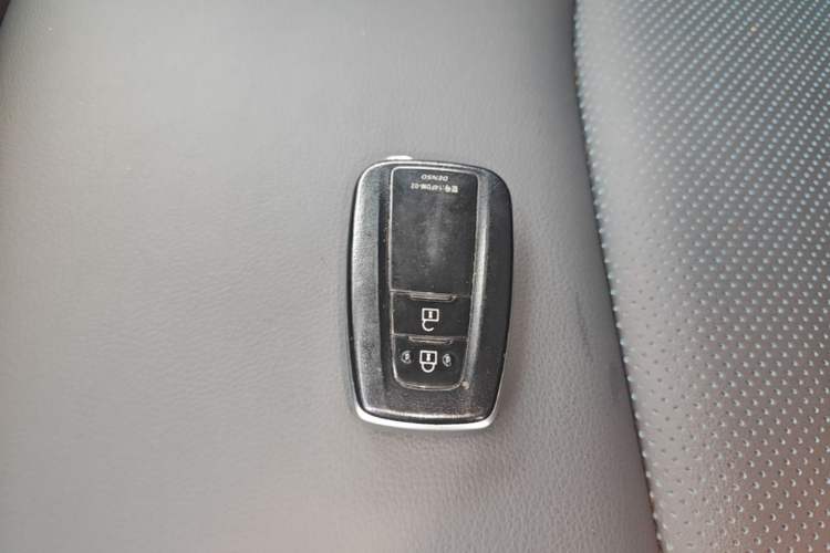 Used Toyota C-HR 2020 2.0L Leading Edition Vehicle Key