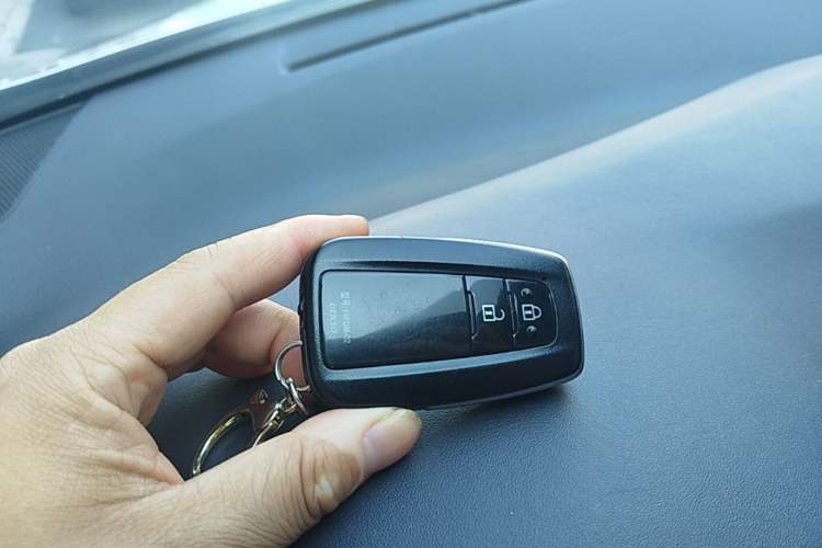 Used Toyota C-HR 2020 2.0L Leading Edition Vehicle Key