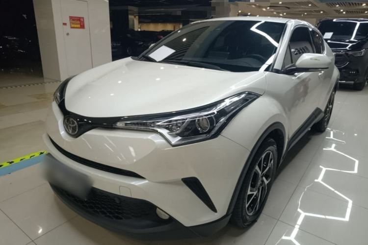 Used Toyota C-HR 2020 2.0L Leading Edition Guazi used car, China used car export, Used car for sale, Used cars, Cheapest cars for sale