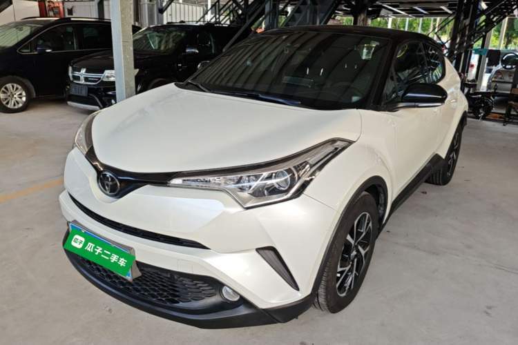 Used Toyota C-HR 2020 2.0L Leading Edition Guazi used car, China used car export, Used car for sale, Used cars, Cheapest cars for sale