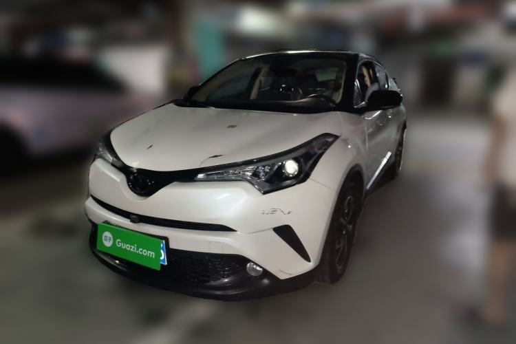 Toyota C-HR 2020 2.0L Leading Edition مستعملة Guazi used car, China used car export, Used car for sale, Used  cars, Cheapest cars for sale