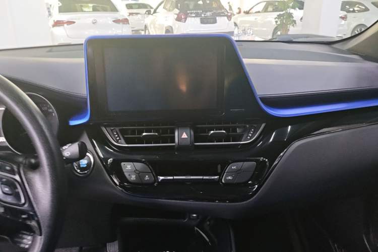 Used Toyota C-HR 2020 2.0L Leading Edition Audio And AC Panel