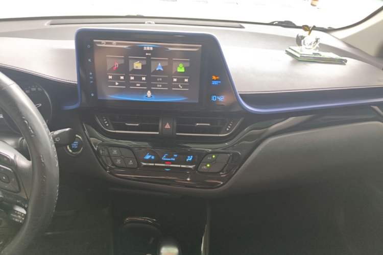 Used Toyota C-HR 2020 2.0L Leading Edition Audio And AC Panel