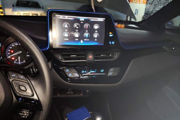 Used Toyota C-HR 2020 2.0L Leading Edition Audio And AC Panel