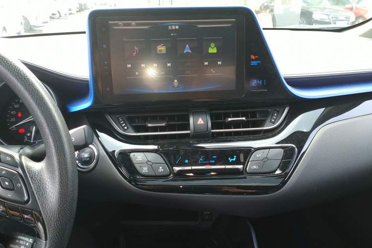 Used Toyota C-HR 2020 2.0L Leading Edition Audio And AC Panel