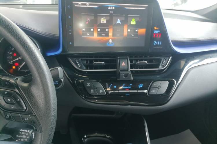 Used Toyota C-HR 2020 2.0L Leading Edition Audio And AC Panel